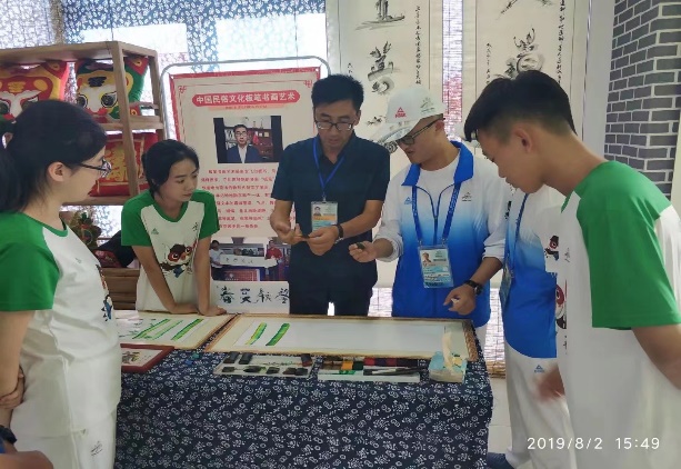 Guiding Volunteers